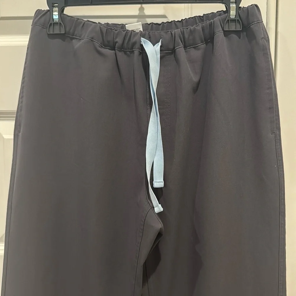 Figs Dark Grey Scrub Pants Size Small